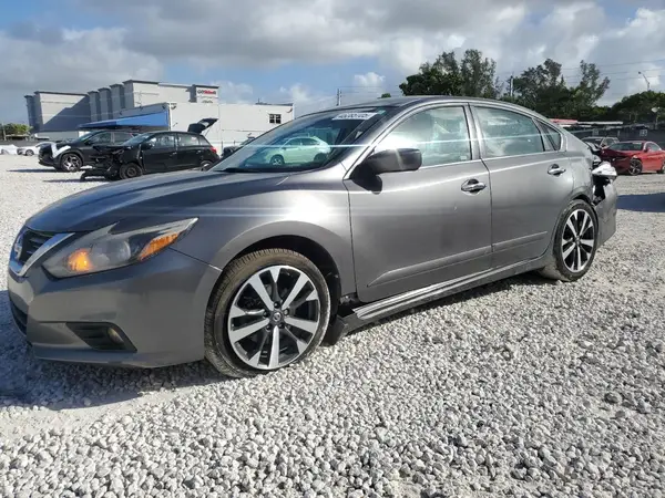 1N4AL3AP6GC118884 2016 NISSAN ALTIMA - Image 1