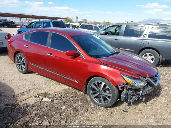 1N4AL3AP6GC121252 2016 NISSAN ALTIMA - Image 1