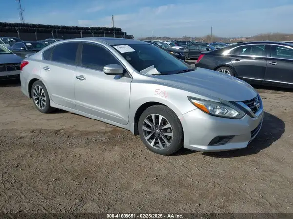 1N4AL3AP6GC124829 2016 NISSAN ALTIMA - Image 1