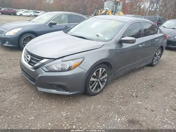 1N4AL3AP6GC129769 2016 NISSAN ALTIMA - Image 2