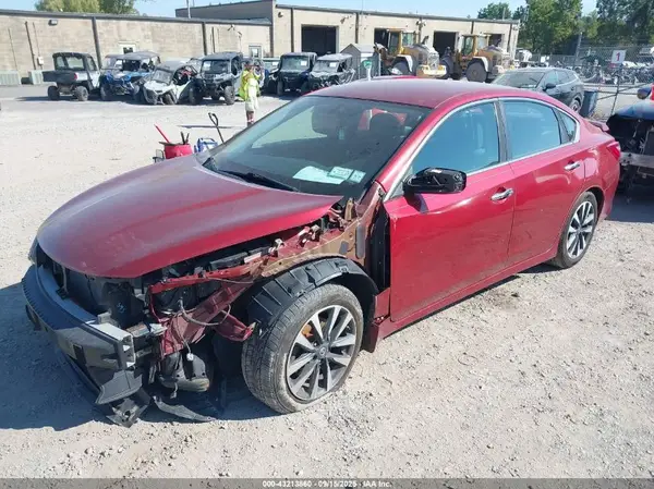 1N4AL3AP6GC137760 2016 NISSAN ALTIMA - Image 2