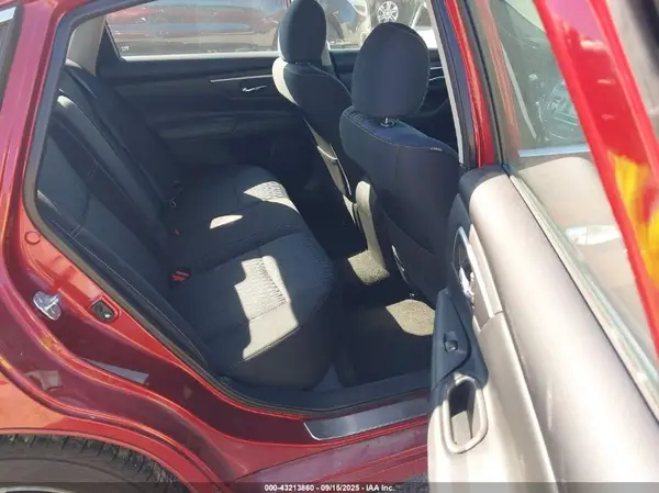 1N4AL3AP6GC137760 2016 NISSAN ALTIMA - Image 8