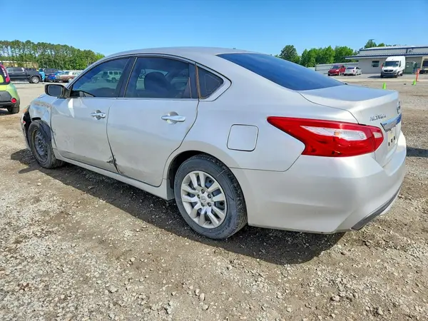 1N4AL3AP6GC142585 2016 NISSAN ALTIMA - Image 2