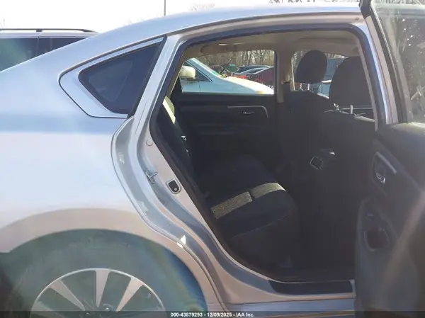 1N4AL3AP6GC142635 2016 NISSAN ALTIMA - Image 8
