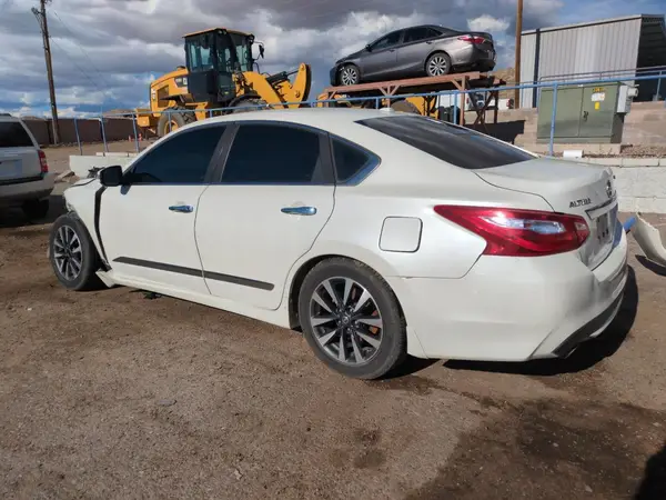 1N4AL3AP6GC143655 2016 NISSAN ALTIMA - Image 2