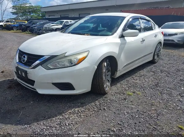1N4AL3AP6GC145714 2016 NISSAN ALTIMA - Image 2