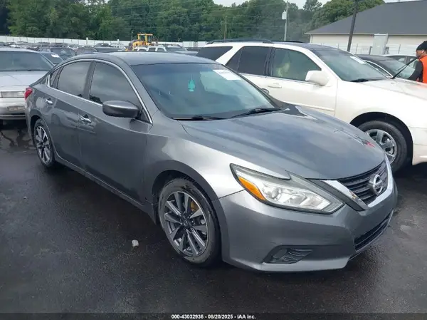 1N4AL3AP6GC158883 2016 NISSAN ALTIMA - Image 1