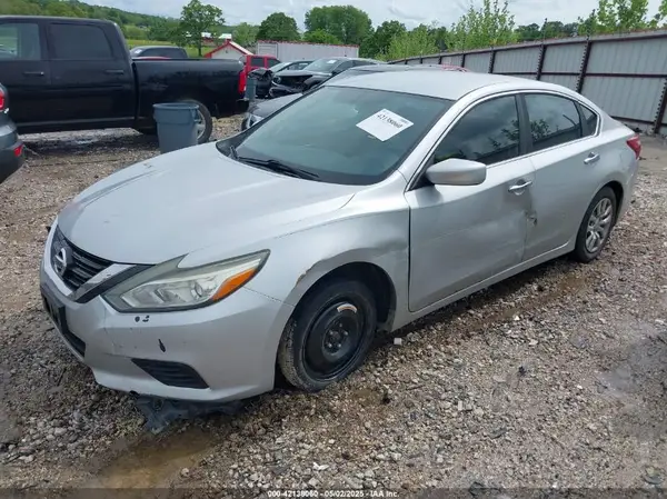 1N4AL3AP6GC168670 2016 NISSAN ALTIMA - Image 2