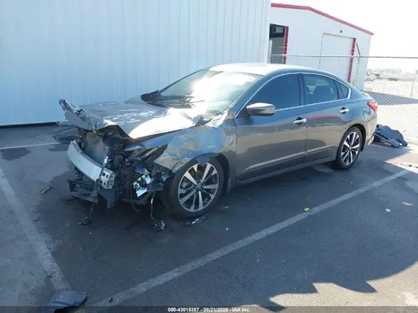 1N4AL3AP6GC175618 2016 NISSAN ALTIMA - Image 2