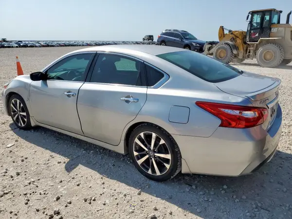 1N4AL3AP6GC186165 2016 NISSAN ALTIMA - Image 2