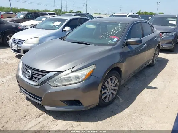1N4AL3AP6GC186991 2016 NISSAN ALTIMA - Image 2