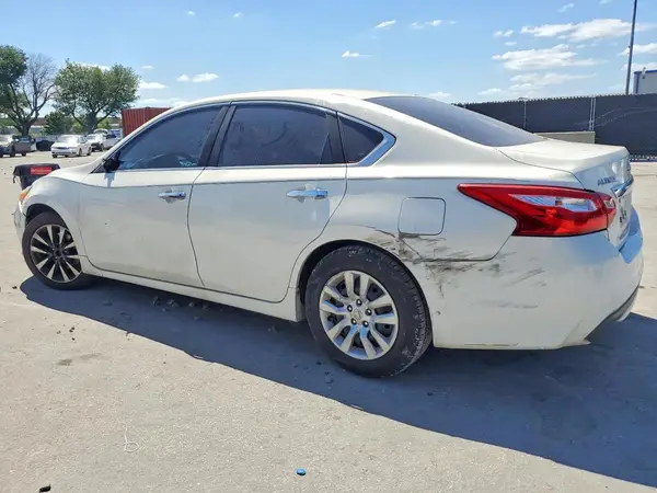 1N4AL3AP6GC206561 2016 NISSAN ALTIMA - Image 2