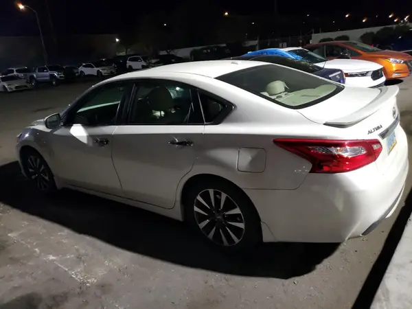 1N4AL3AP6GC211131 2016 NISSAN ALTIMA - Image 2