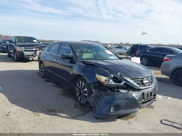 1N4AL3AP6GC211999 2016 NISSAN ALTIMA - Image 1