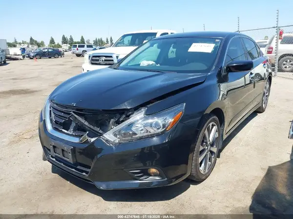 1N4AL3AP6GC214921 2016 NISSAN ALTIMA - Image 2