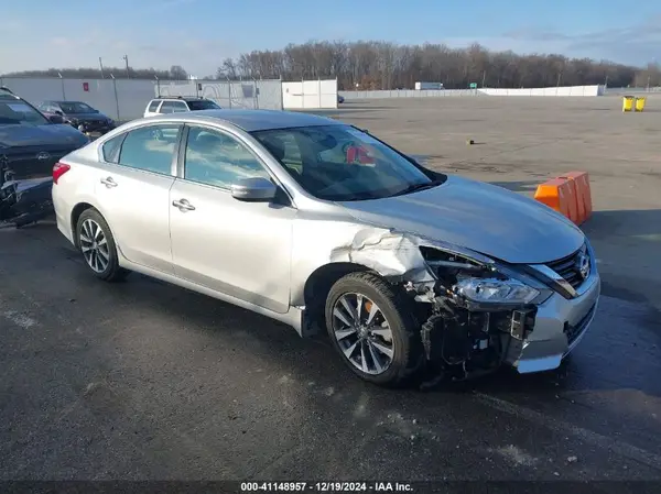 1N4AL3AP6GC224476 2016 NISSAN ALTIMA - Image 1