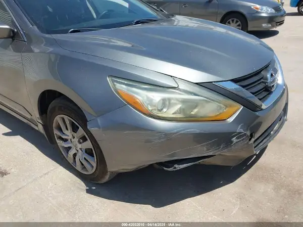 1N4AL3AP6GC228463 2016 NISSAN ALTIMA - Image 1