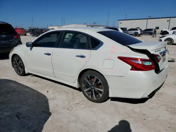 1N4AL3AP6GC236143 2016 NISSAN ALTIMA - Image 2
