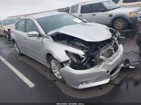 1N4AL3AP6GC238197 2016 NISSAN ALTIMA - Image 1
