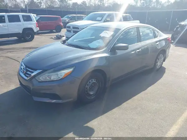 1N4AL3AP6GC240354 2016 NISSAN ALTIMA - Image 2