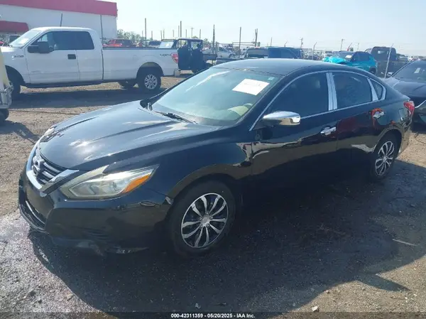 1N4AL3AP6GC246154 2016 NISSAN ALTIMA - Image 2