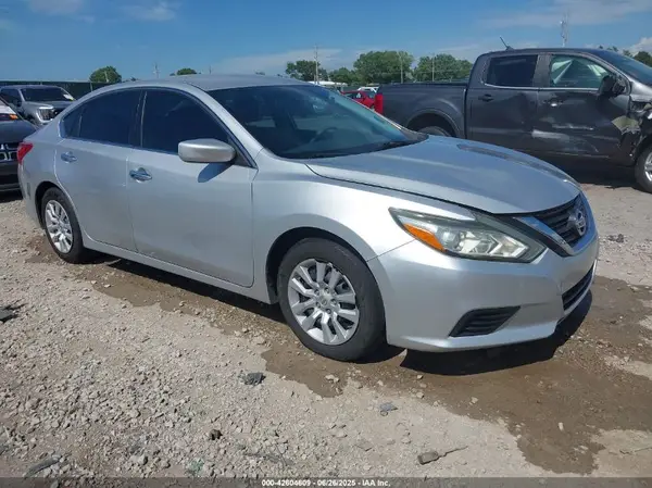 1N4AL3AP6GC252259 2016 NISSAN ALTIMA - Image 1