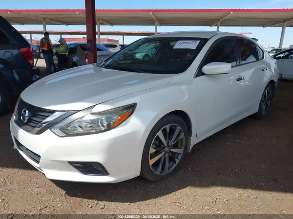 1N4AL3AP6GC256747 2016 NISSAN ALTIMA - Image 2