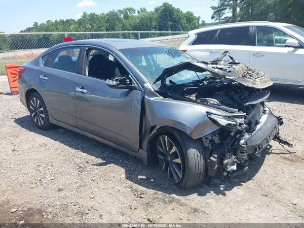 1N4AL3AP6GC258322 2016 NISSAN ALTIMA - Image 1