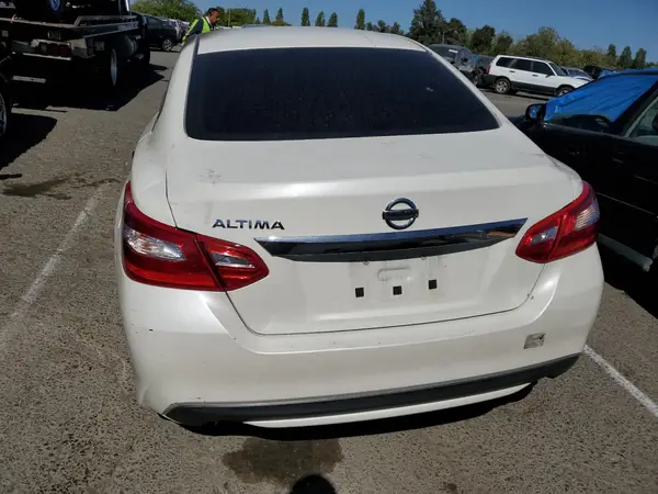 2016 NISSAN ALTIMA auction photo 6
