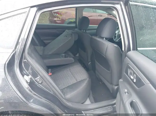 1N4AL3AP6GC263097 2016 NISSAN ALTIMA - Image 8