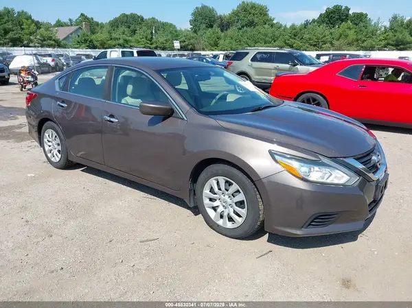 1N4AL3AP6GC263925 2016 NISSAN ALTIMA - Image 1