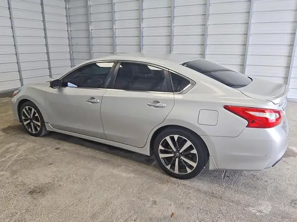 1N4AL3AP6GC273578 2016 NISSAN ALTIMA - Image 2