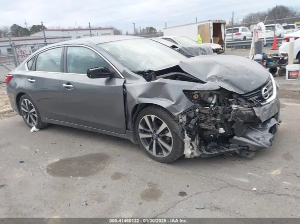 1N4AL3AP6GC275492 2016 NISSAN ALTIMA - Image 1