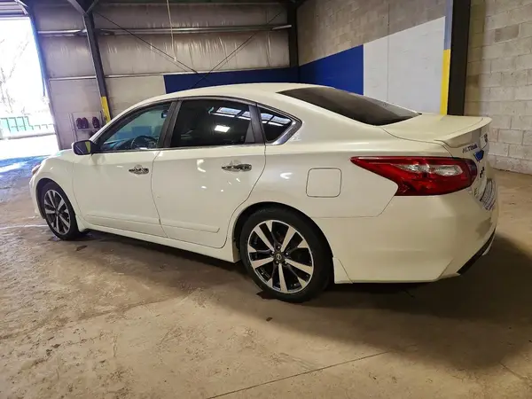 1N4AL3AP6GC279722 2016 NISSAN ALTIMA - Image 2