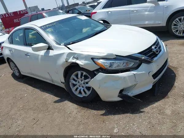 1N4AL3AP6GC292535 2016 NISSAN ALTIMA - Image 1