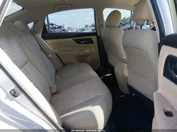1N4AL3AP6GN306700 2016 NISSAN ALTIMA - Image 8