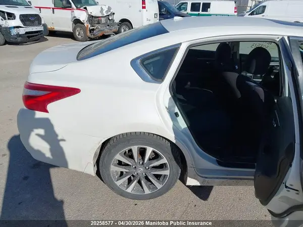 1N4AL3AP6GN308513 2016 NISSAN ALTIMA - Image 8