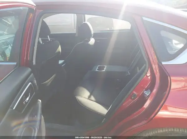 1N4AL3AP6GN335050 2016 NISSAN ALTIMA - Image 8