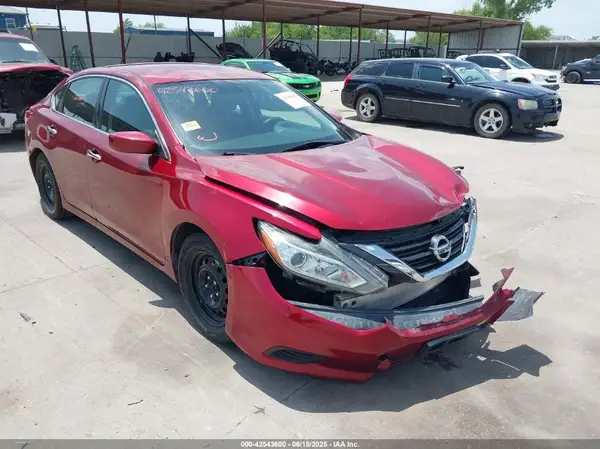 1N4AL3AP6GN352057 2016 NISSAN ALTIMA - Image 1