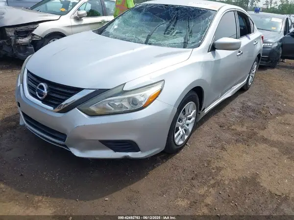1N4AL3AP6GN359462 2016 NISSAN ALTIMA - Image 2