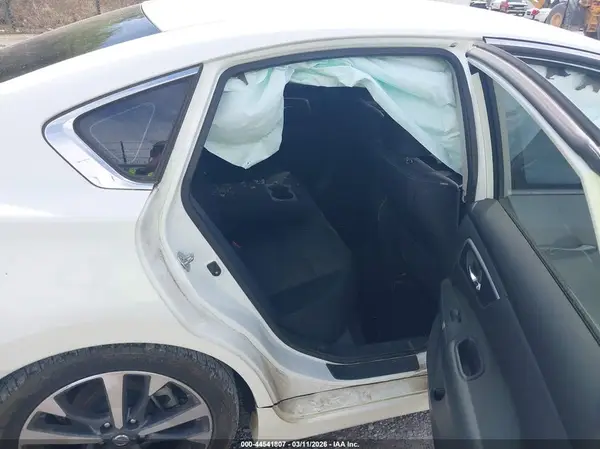 1N4AL3AP6GN373765 2016 NISSAN ALTIMA - Image 8