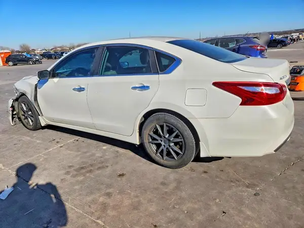 1N4AL3AP6GN381302 2016 NISSAN ALTIMA - Image 2