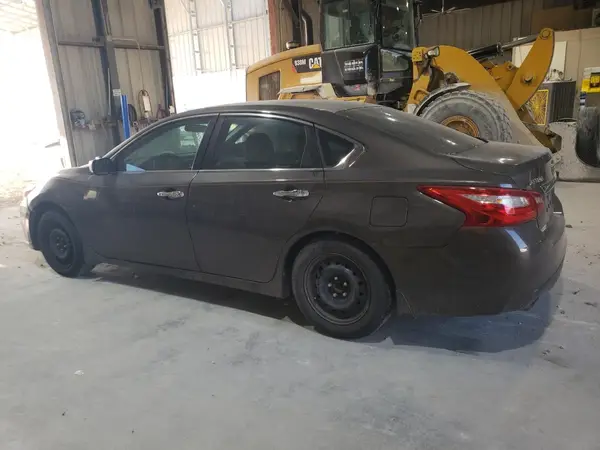 1N4AL3AP6GN381929 2016 NISSAN ALTIMA - Image 2