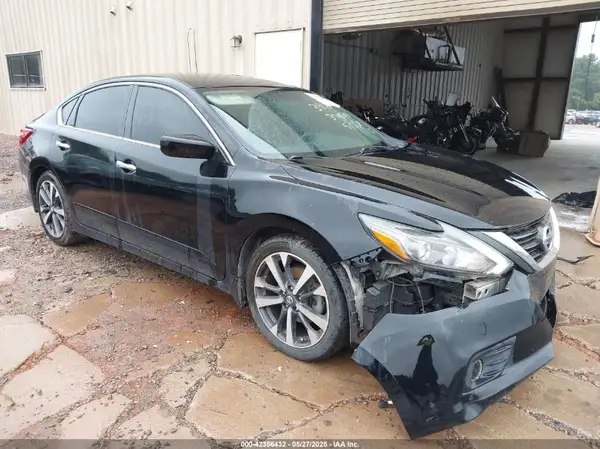 1N4AL3AP6GN390503 2016 NISSAN ALTIMA - Image 1