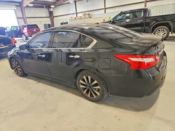 1N4AL3AP6HC109281 2017 NISSAN ALTIMA - Image 2
