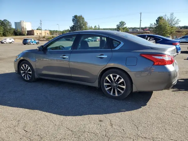 1N4AL3AP6HC110690 2017 NISSAN ALTIMA - Image 2