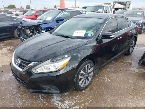 1N4AL3AP6HC113878 2017 NISSAN ALTIMA - Image 2