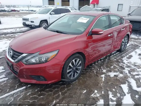 1N4AL3AP6HC119065 2017 NISSAN ALTIMA - Image 2