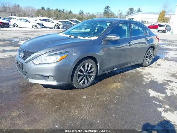 1N4AL3AP6HC119440 2017 NISSAN ALTIMA - Image 2