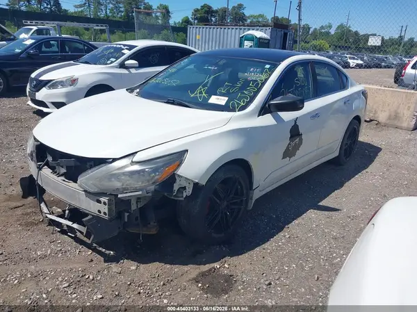 1N4AL3AP6HC119695 2017 NISSAN ALTIMA - Image 2